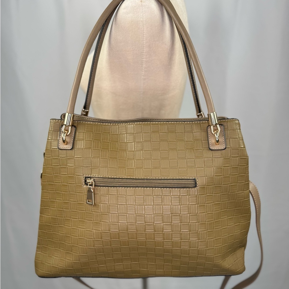 Beautiful Faux Leather Large Satchel - Picture 2 of 9
